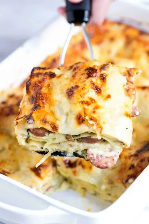 Ham and Chicken Lasagna with Béchamel Sauce