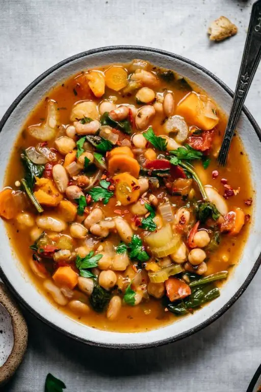 Healthy Bean and Vegetable Soup
