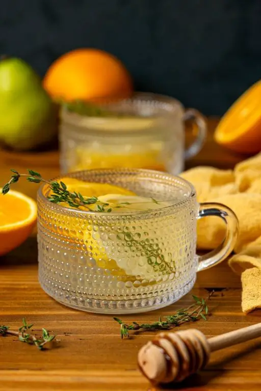 Healthy Pear and Ginger Detox Tea