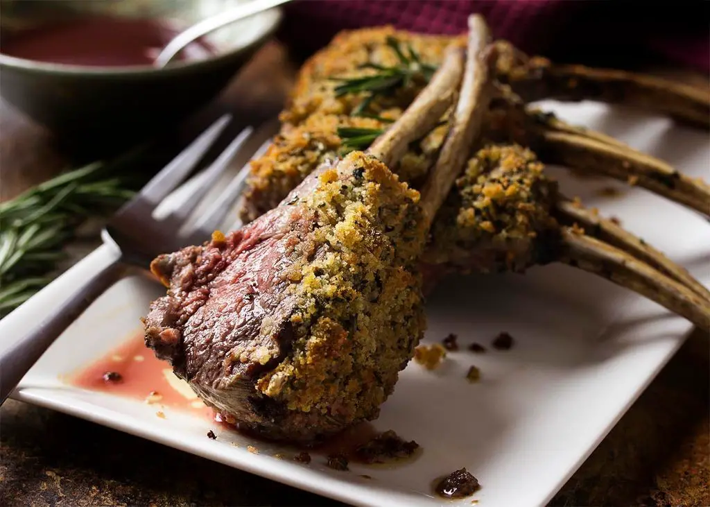 Herb-Crusted Rack of Lamb with Red Wine Reduction