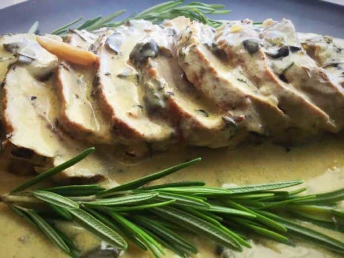 Herb-Infused Pork Gravy with Garlic