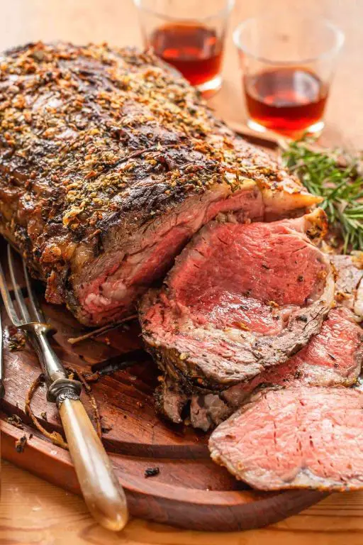 Herb-Marinated Beef Rib Roast with Garlic Butter