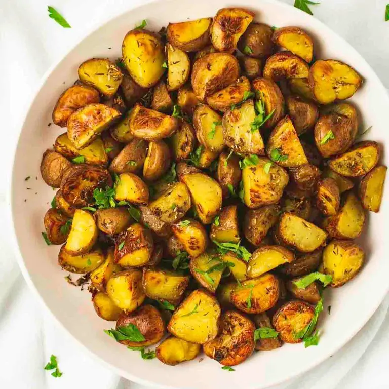 Herb-Roasted Potatoes with Garlic