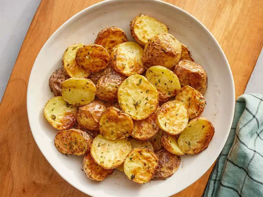 Herbed Baby Potatoes with Air Fryer Crunch