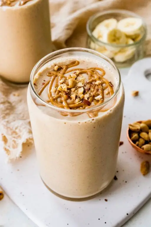 High-Protein Smoothie with Peanut Butter