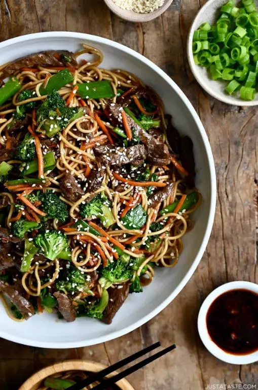 Hoisin Glazed Beef Lo Mein