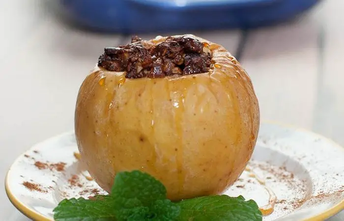 Honey Almond Baked Apples