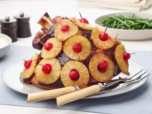 Honey Glazed Ham with Pineapple