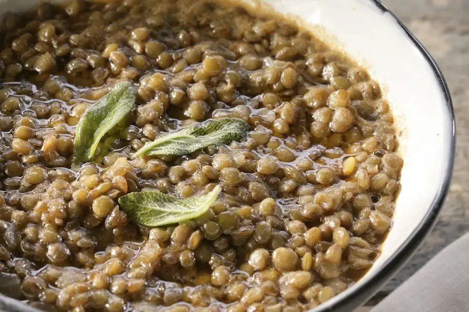 Ikarian Lentil Soup