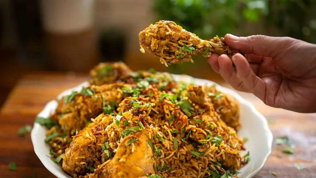 Indian Spicy Chicken Biryani
