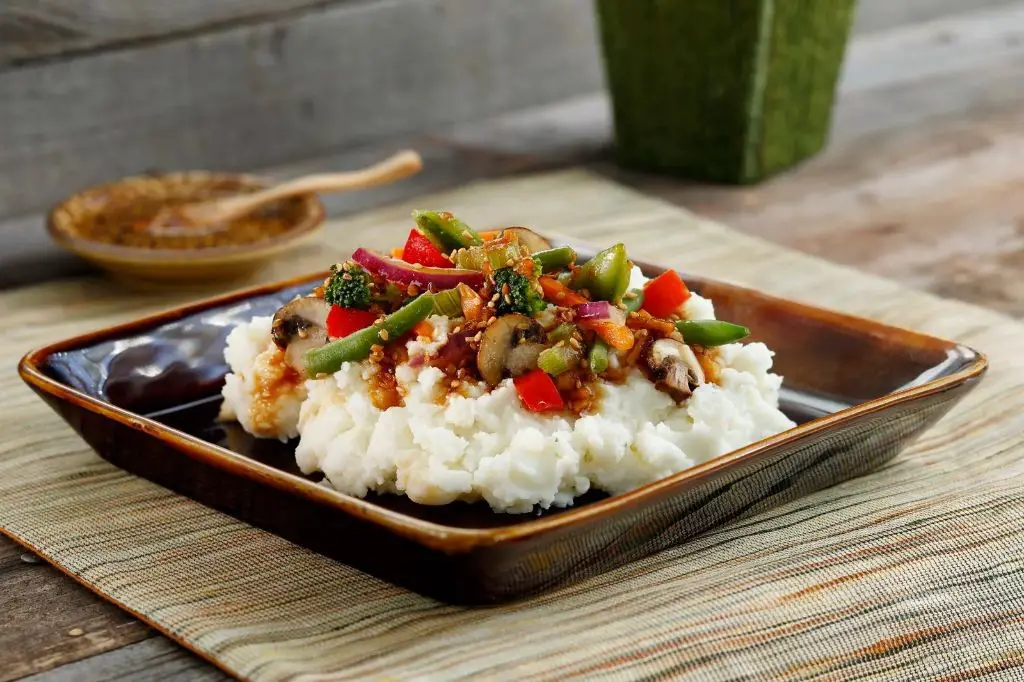Instant Potato and Veggie Stir-Fry