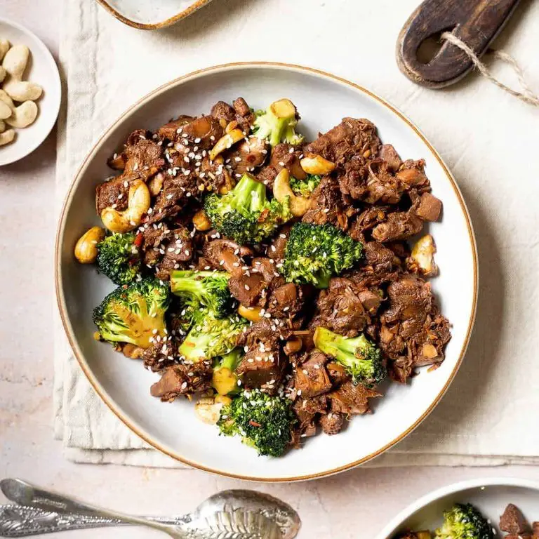 Jackfruit and Cashew Stir-Fry