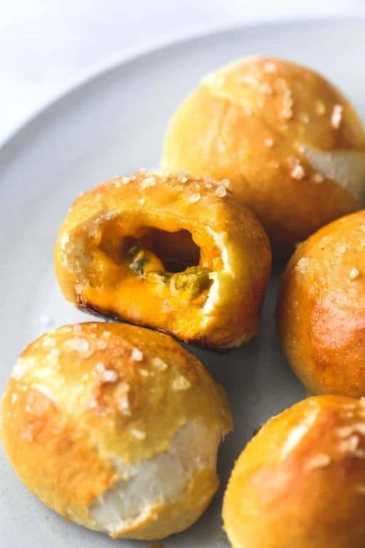 Jalapeño Cheddar Pretzel Nuggets