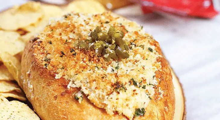 Jalapeño Popper Bread Bowl Dip