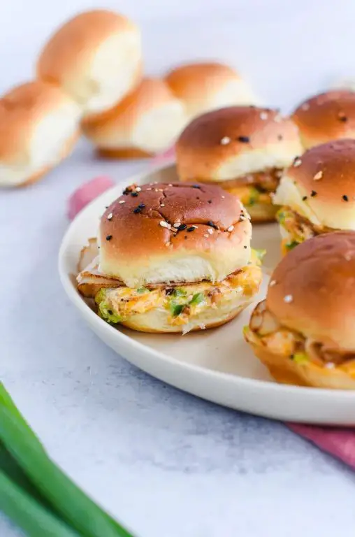 Jalapeño Popper Chicken Sliders with Cream Cheese