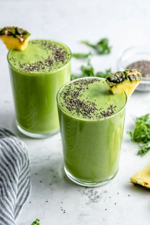 Kale and Pineapple Fiber Smoothie
