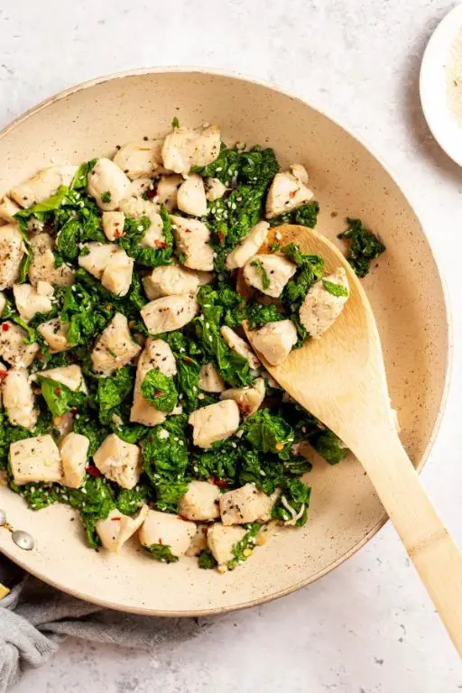 Keto Kale and Chicken Stir-Fry