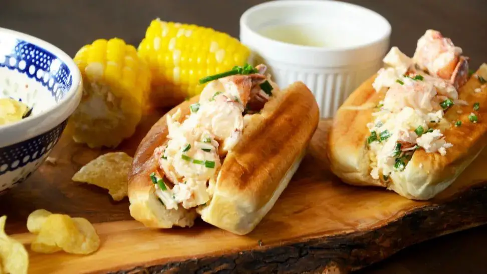 Kewpie Mayo Lobster Roll