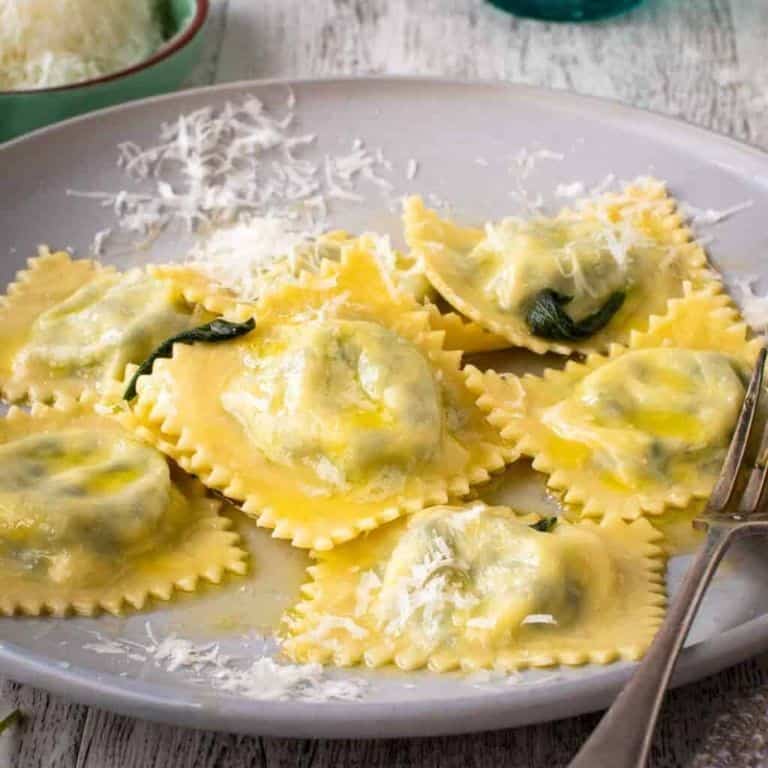Kitchen Aid Spinach and Ricotta Ravioli