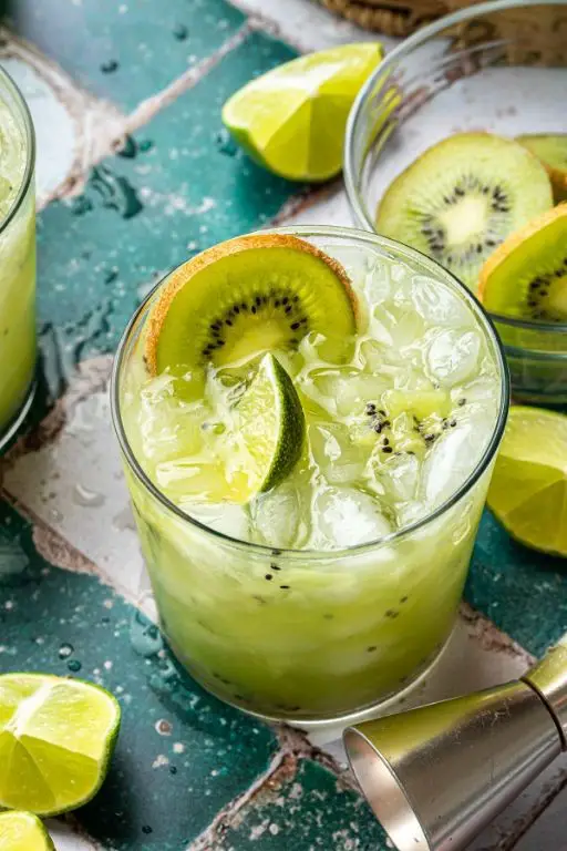 Kiwi Caipirinha