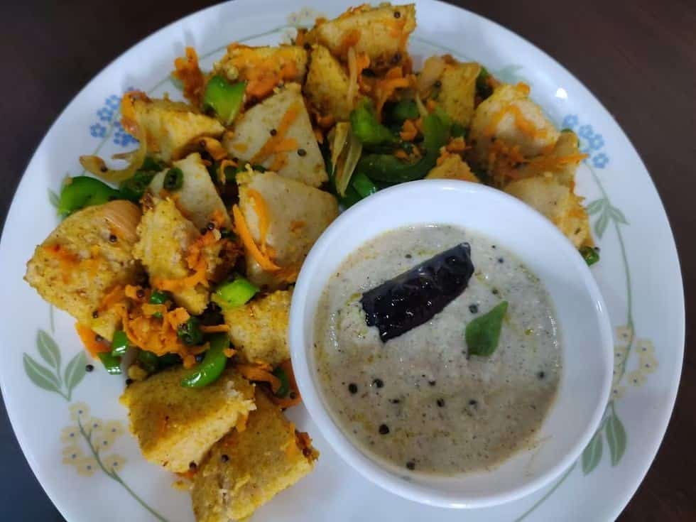 Kodo Millet Idli with Coconut Chutney