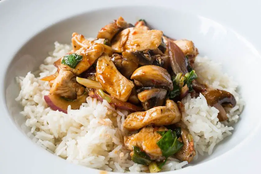 Kung Pao Chicken with Mushrooms