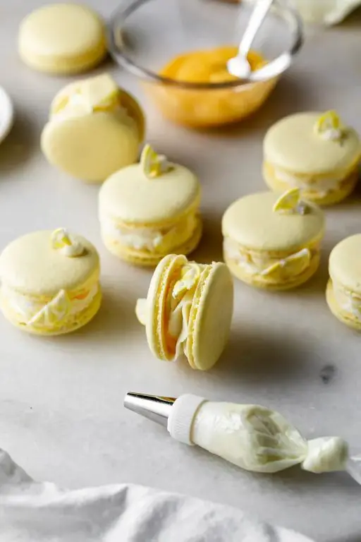 Lemon Curd Macarons