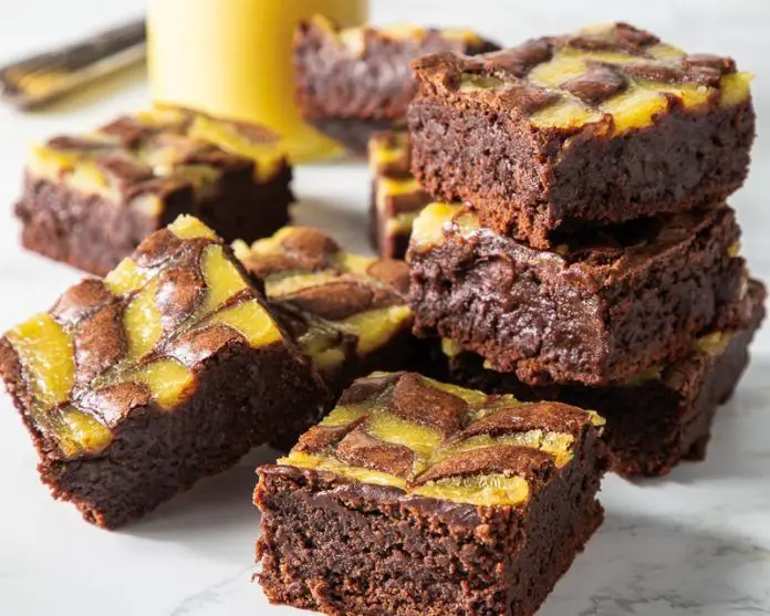Lemon Curd Swirl Brownies