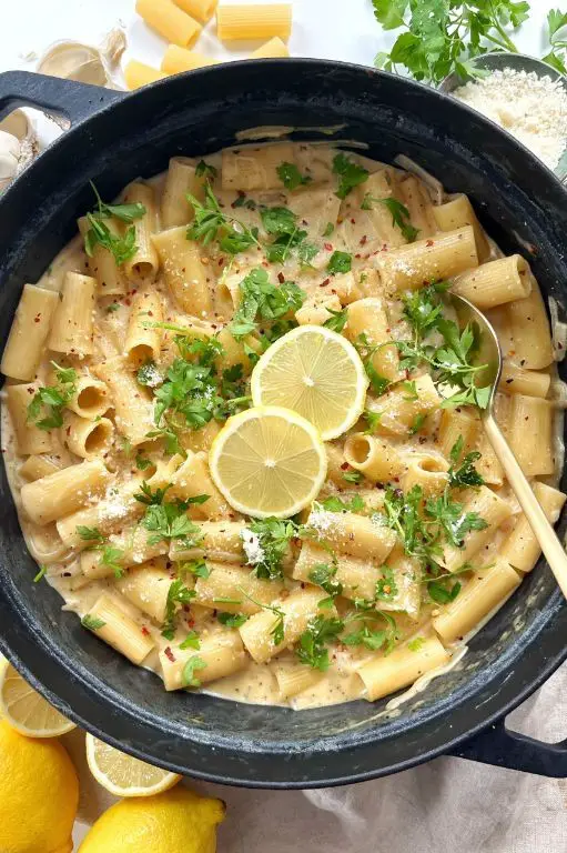 Lemon Garlic Boursin Cheese Pasta