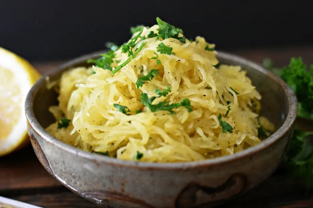 Lemon Herb Spaghetti Squash Pasta