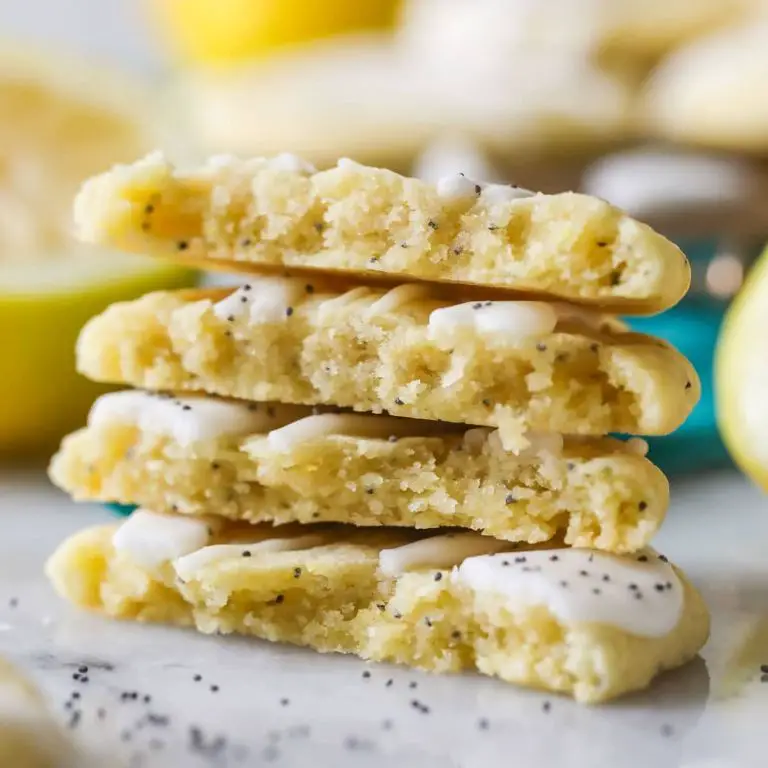 Lemon Poppy Seed Christmas Cookies