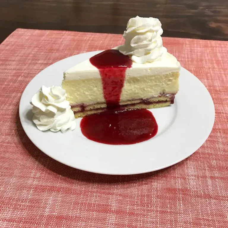 Lemon Raspberry Cream Cheesecake