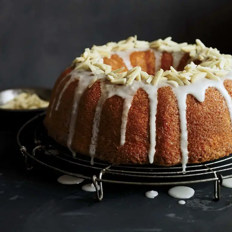 Lemon Rum Drizzle Cake