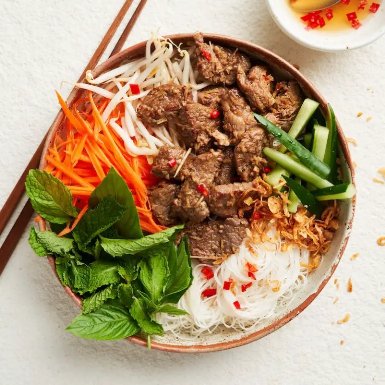 Lemongrass Sliced Beef Salad
