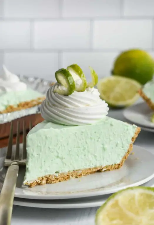 Lime and Philadelphia Cream Cheese Jello Pie