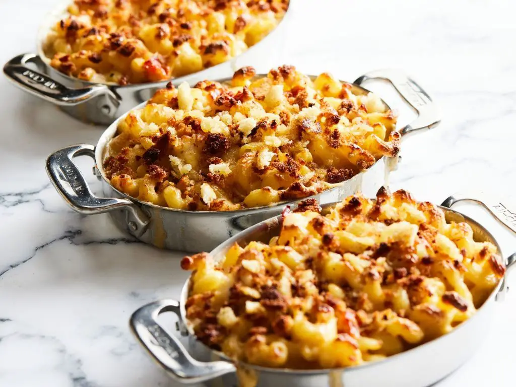 Lobster Mac and Cheese with a Buttery Crust