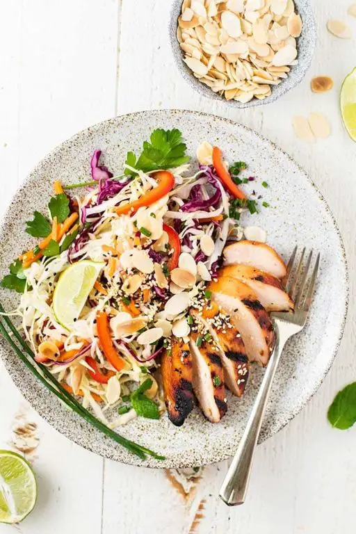 Low-Carb Asian Chicken Salad