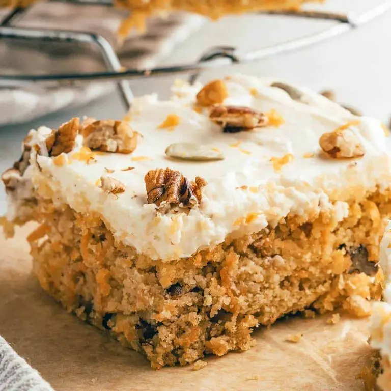 Low-Carb Stevia Carrot Cake