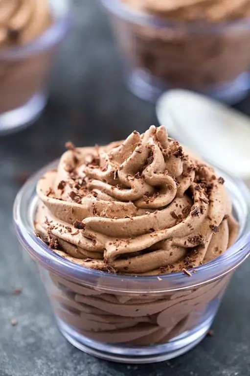 Low-Carb Stevia Chocolate Mousse