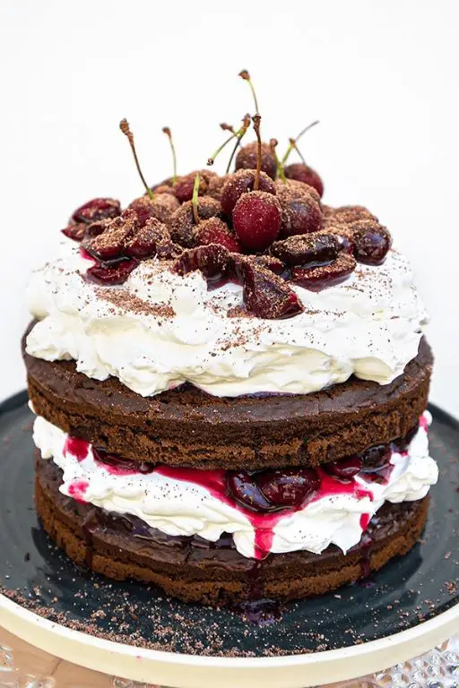 Low-Sugar Black Forest Gateau with Stevia