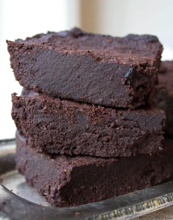 Low-Sugar Stevia Brownies