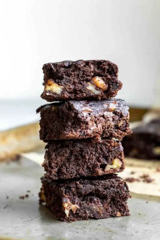 Lowfat Banana Oat Brownies