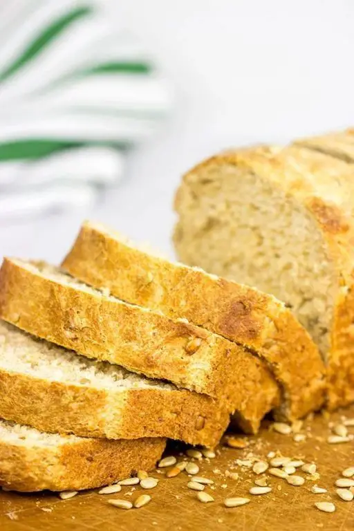 Lupin Flour Sandwich Bread with Sunflower Seeds