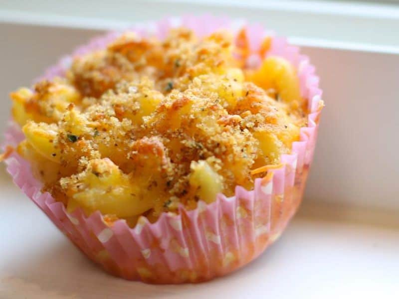 Mac and Cheese Muffins