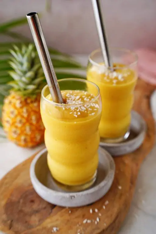 Mango Pineapple Smoothie