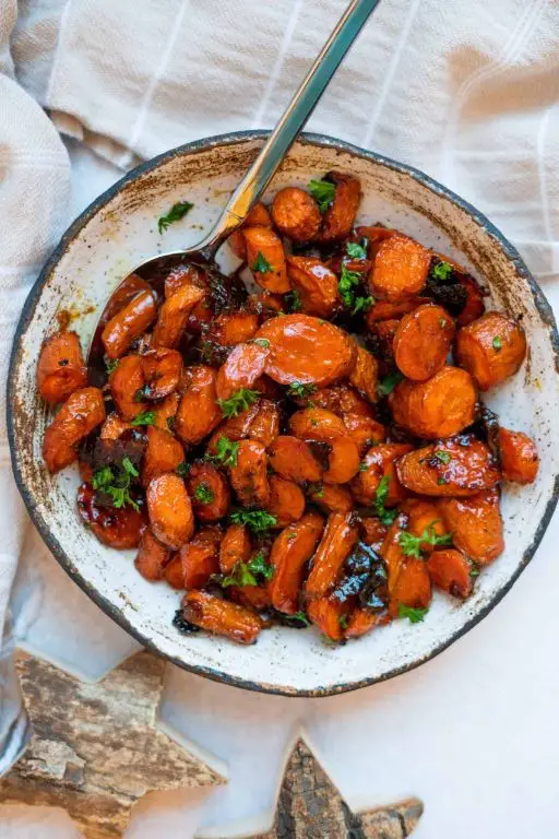Maple Ginger Glazed Carrots