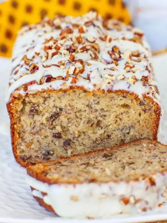 Maple Pecan Sour Cream Banana Bread