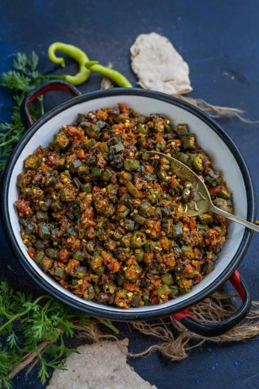 Masala Bhindi with Minimal Spices