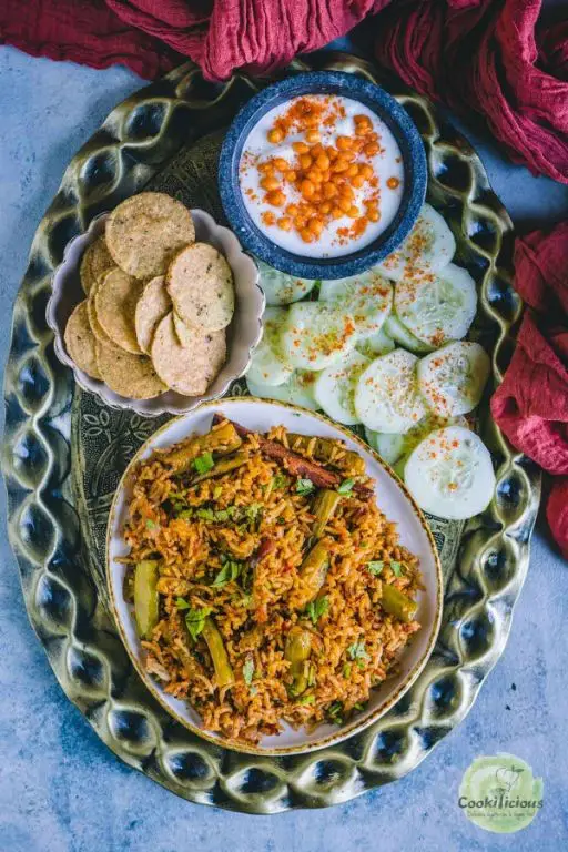 Masale Bhaat with Raita