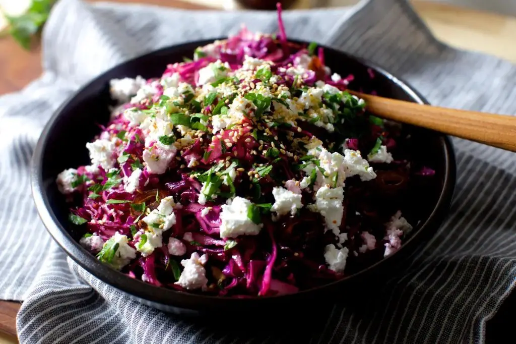 Mediterranean Cabbage Salad with Feta